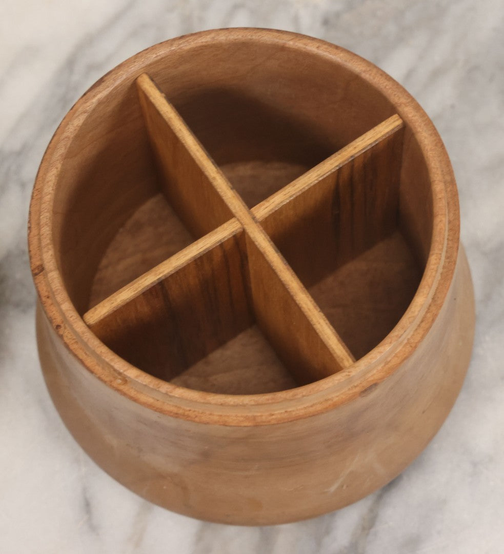 Lot 069 - Antique Folk Art Humidor With Cheeky Carved Man Head Handle On Lid, Divided Interior