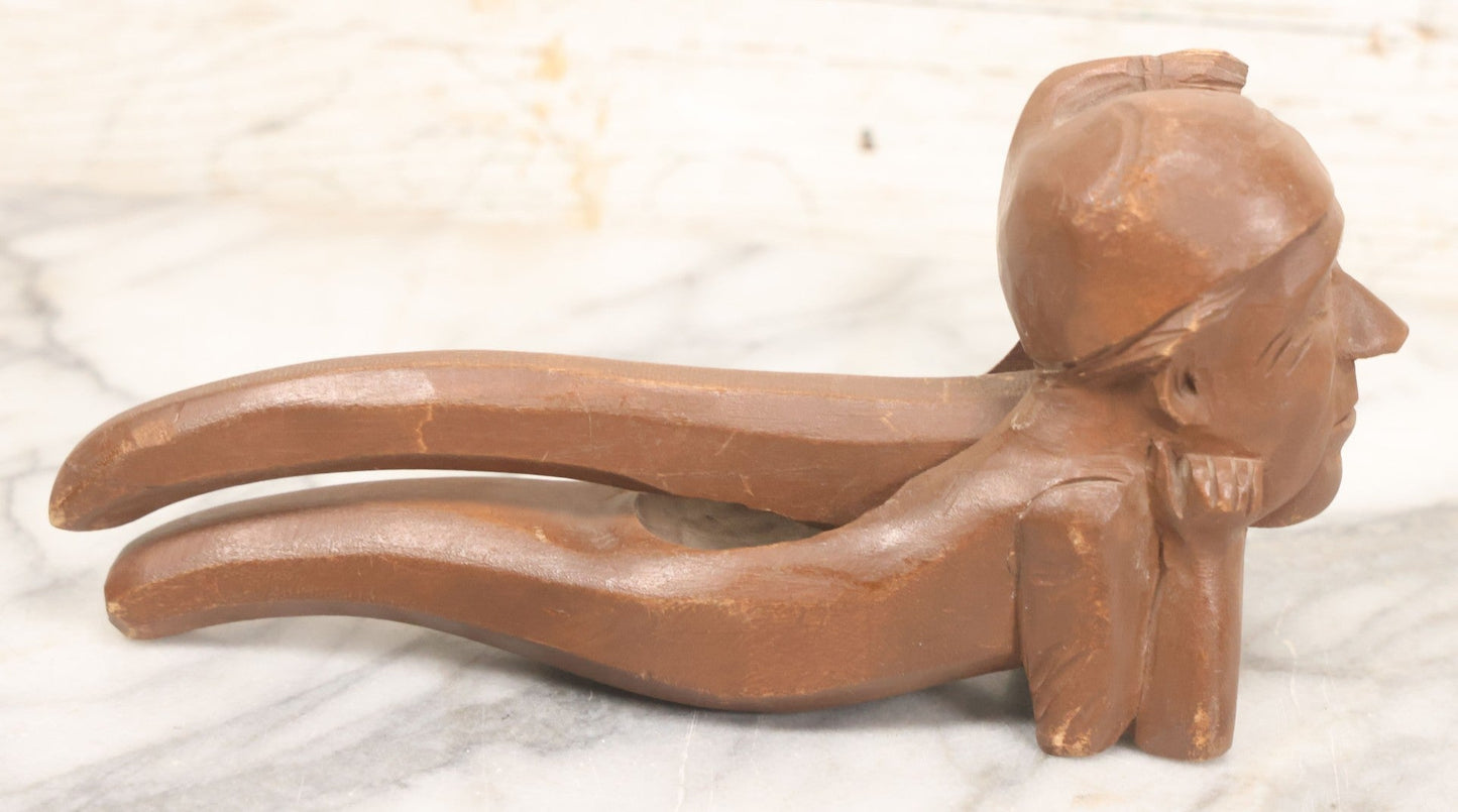 Lot 070 - Antique Hand Carved Wooden Nutcracker In Form Old Man In Sleep Cap Resting On Shoulders