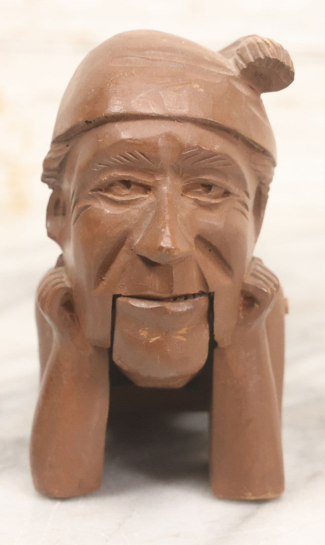 Lot 070 - Antique Hand Carved Wooden Nutcracker In Form Old Man In Sleep Cap Resting On Shoulders