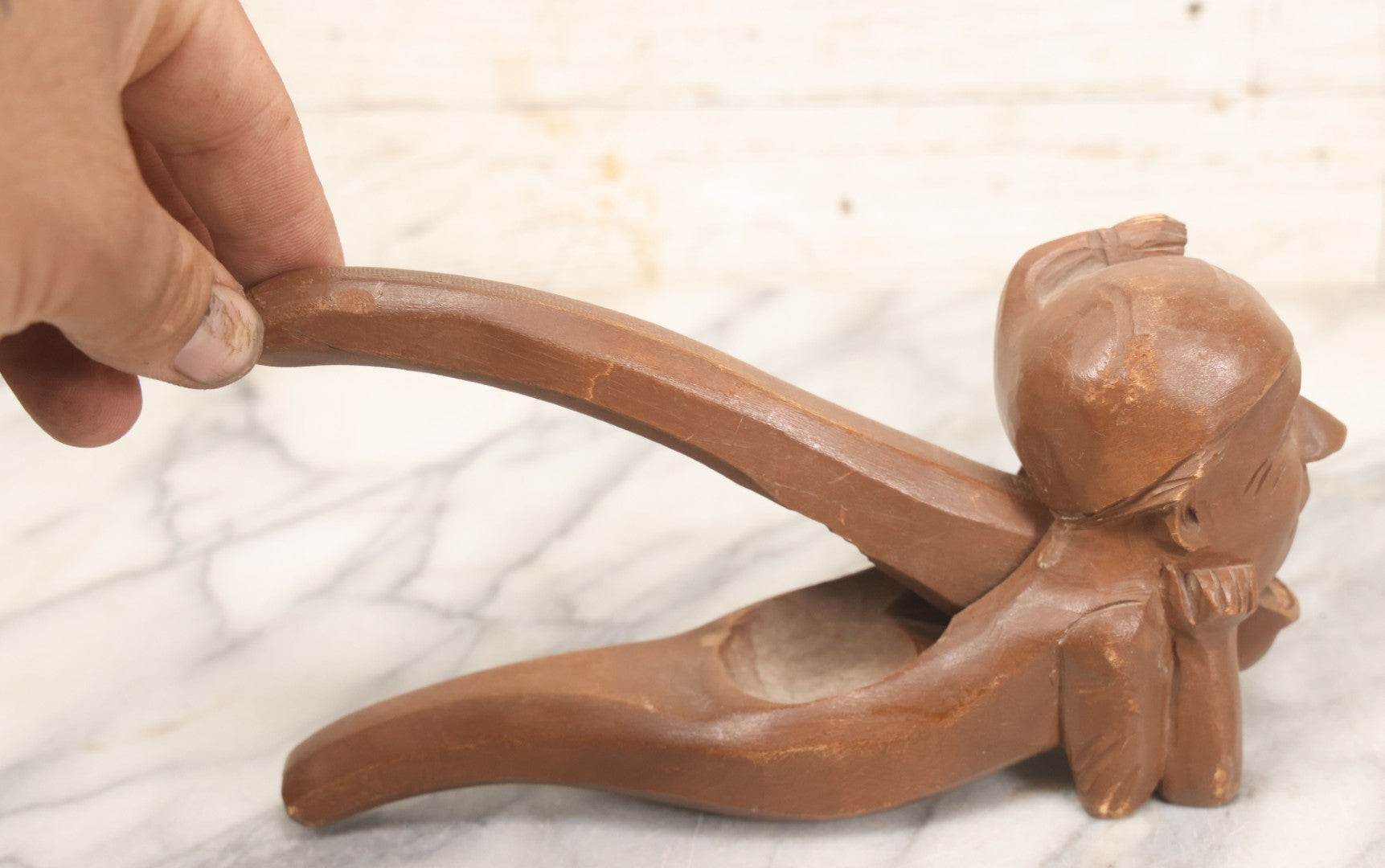 Lot 070 - Antique Hand Carved Wooden Nutcracker In Form Old Man In Sleep Cap Resting On Shoulders