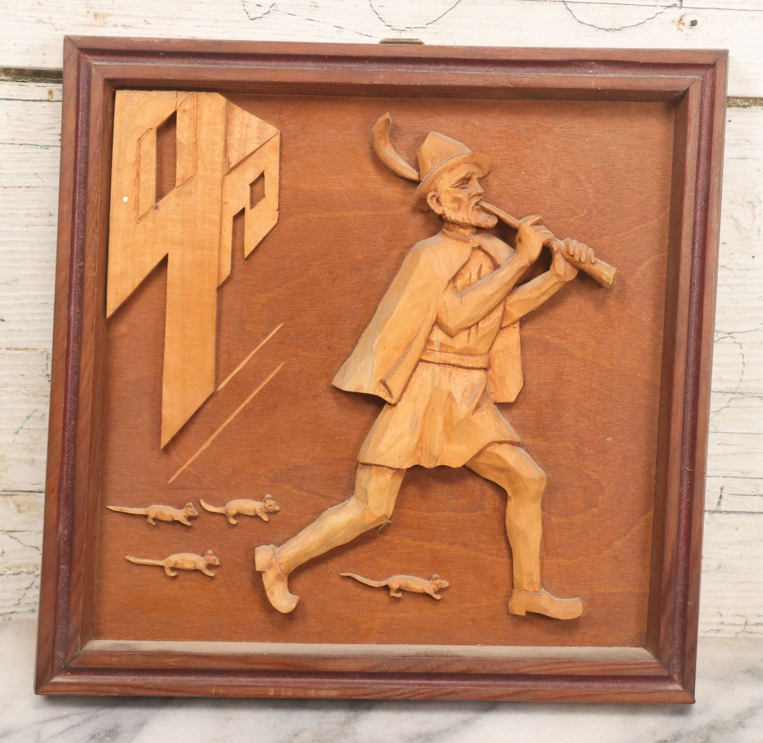 Lot 076 - Vintage Hand Carved German Folk Art Wall Hanger, Pied Piper With Rats Following Behind