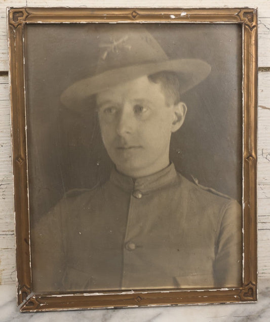 Lot 085 - Antique Photo In Frame Of World War One Era Soldier, Verso Marked "Adios, November 25, 1942"