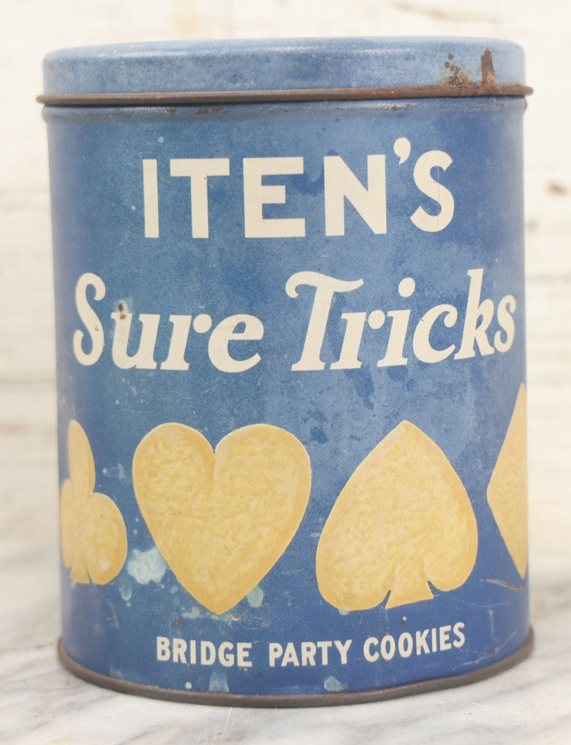 Lot 221 - Vintage Iten's Sure Tricks Bridge Party Cookies 1 Lb Advertising Tin, Iten Biscuit Company, Snow White B Akers, Midwest U.S.A.