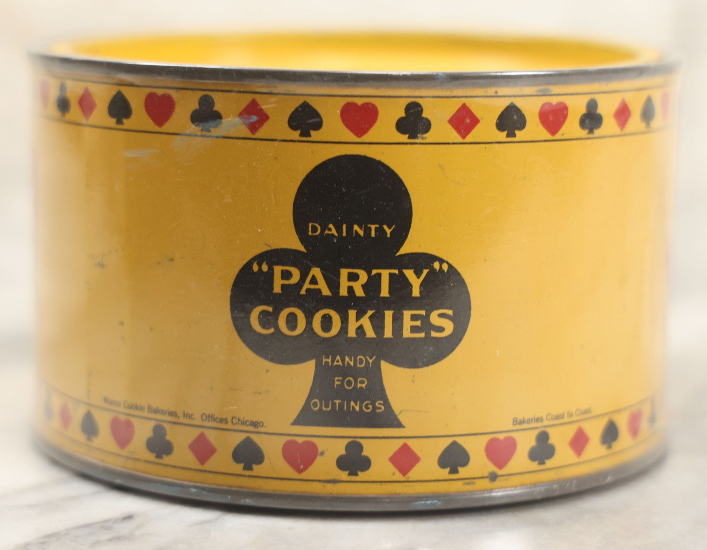 Lot 224 - Vintage Dainty "Party" Cookies "Excellent For The Bridge Table," Mama Cookie Bakeries, Inc., Chicago
