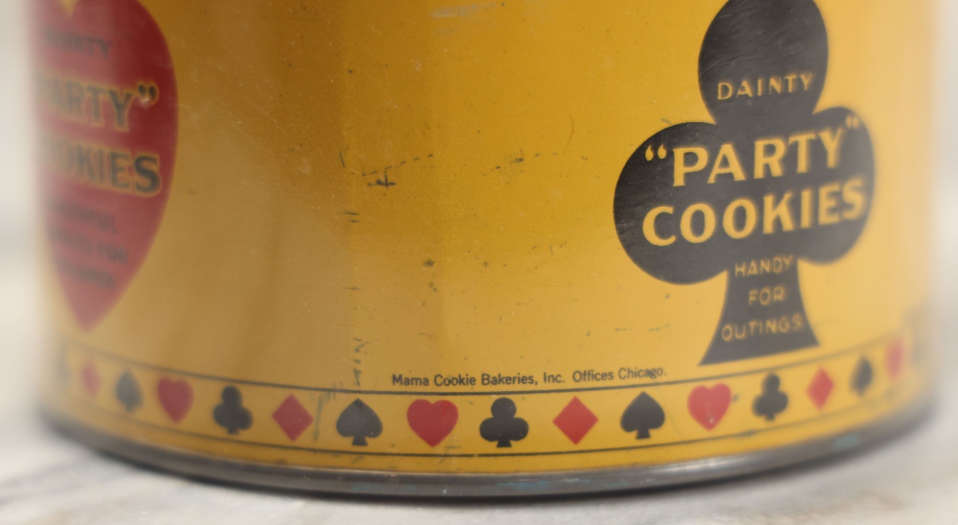 Lot 224 - Vintage Dainty "Party" Cookies "Excellent For The Bridge Table," Mama Cookie Bakeries, Inc., Chicago