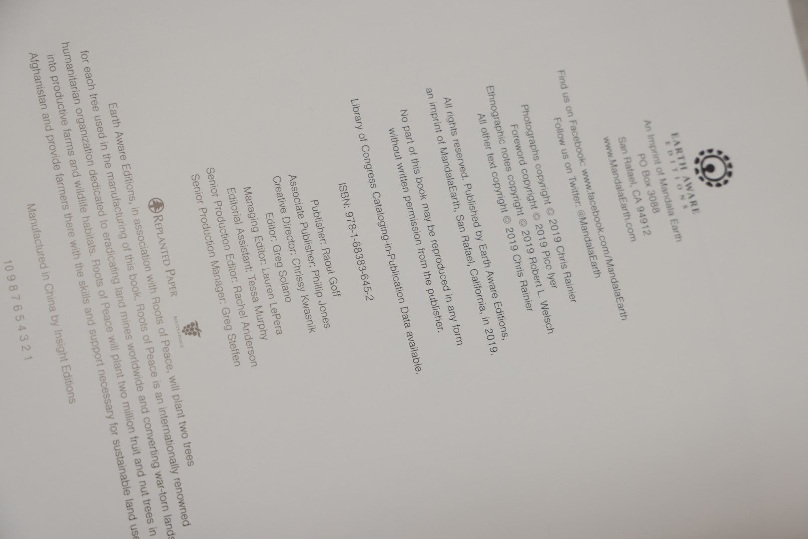 Lot 281 - "Mask" Modern Photography Book By Chris Rainier With Ethnographic Notes By Robert Welsch, Earth Aware Editions, Publishers, California, 2019