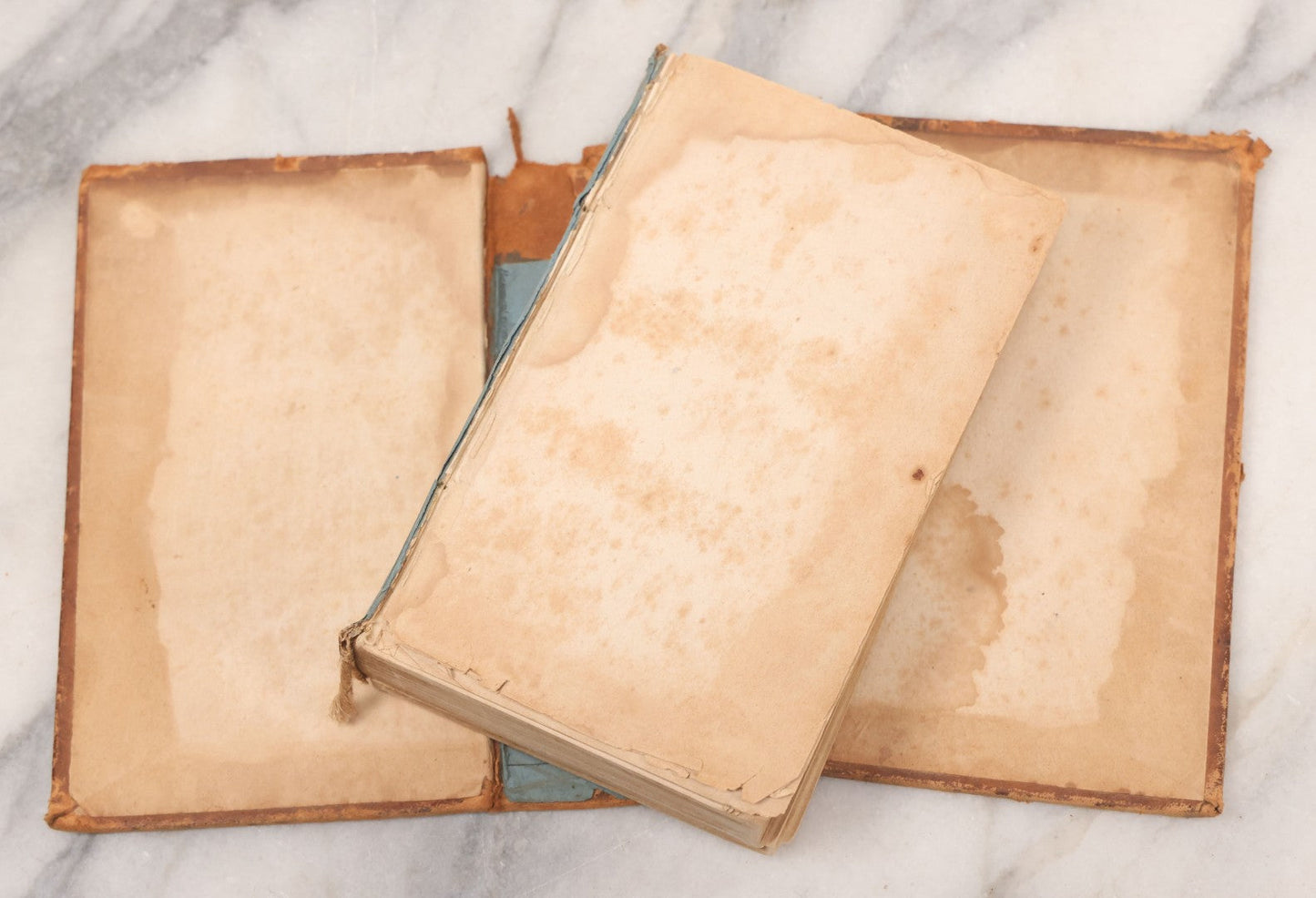 Lot 056 - "A Manual Of Surgery" Antique Book By Sir Astley Cooper And Joseph Henry Green, Edited By Thomas Castle, Published By E. Cox St. Thomas's Street And Monroe And Francis, Boston, 1839