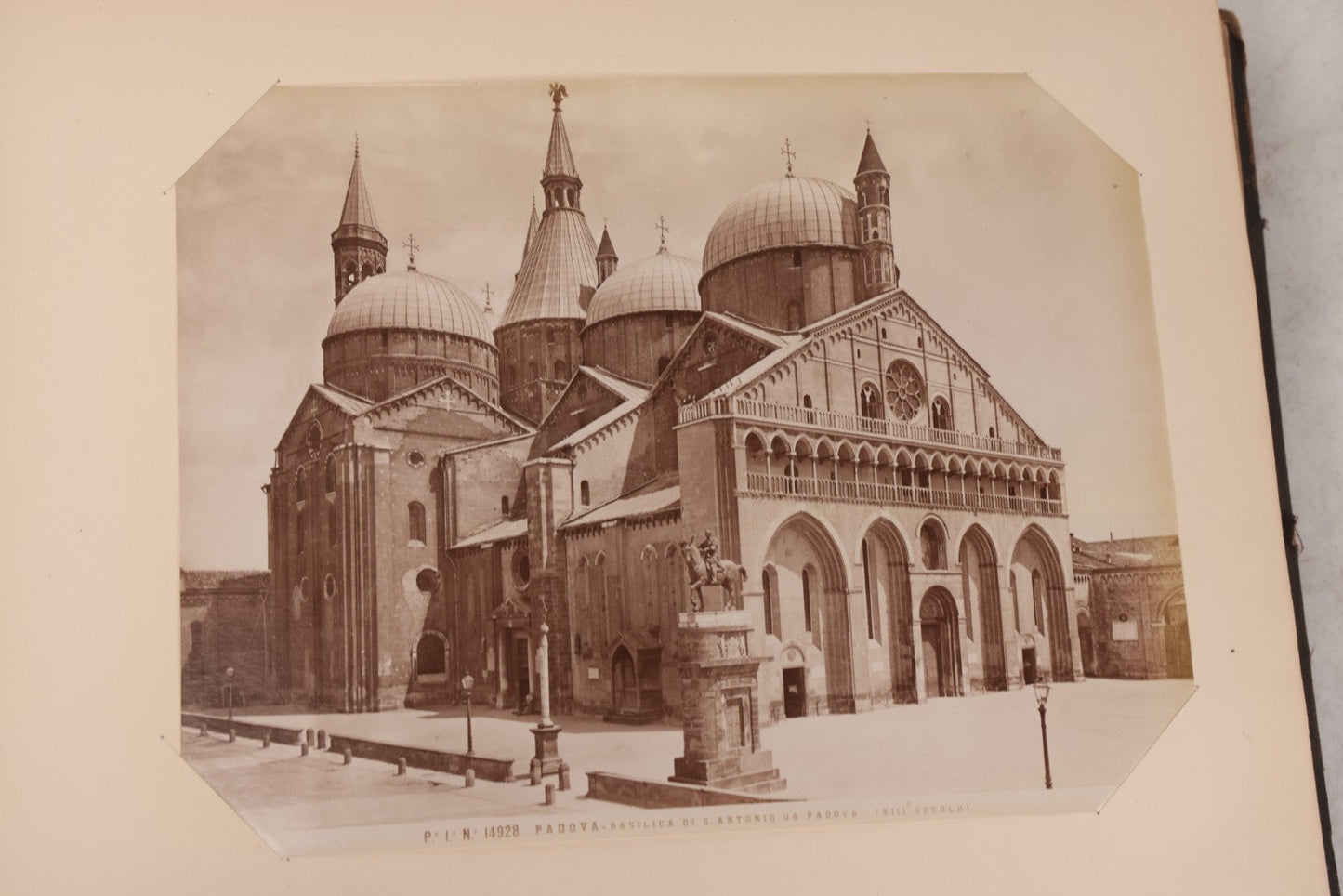 Lot 071 - Antique Photo Album With Approximately 100 Souvenir Photographs Of Landmarks In Italy, Including Churches And Cathedrals, Venice Canals, Ancient Ruins, Pompeii, Architecture, Doorways, Art And Statues