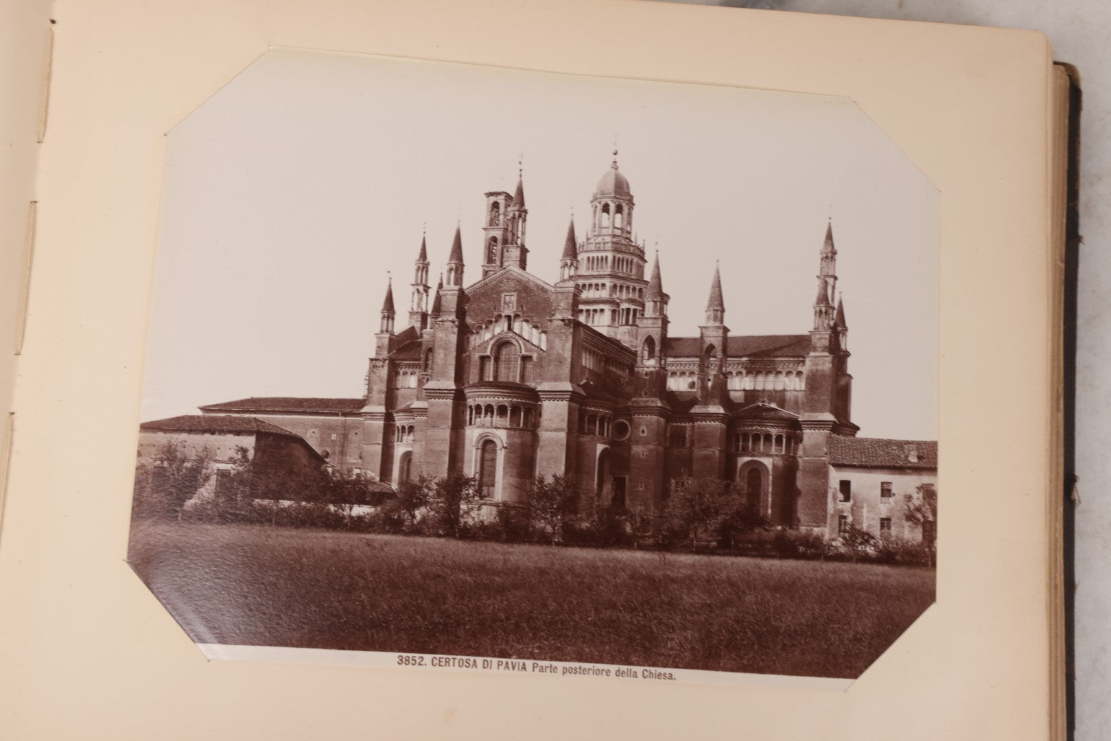 Lot 071 - Antique Photo Album With Approximately 100 Souvenir Photographs Of Landmarks In Italy, Including Churches And Cathedrals, Venice Canals, Ancient Ruins, Pompeii, Architecture, Doorways, Art And Statues