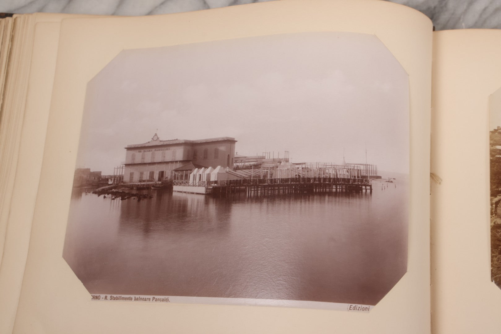 Lot 071 - Antique Photo Album With Approximately 100 Souvenir Photographs Of Landmarks In Italy, Including Churches And Cathedrals, Venice Canals, Ancient Ruins, Pompeii, Architecture, Doorways, Art And Statues
