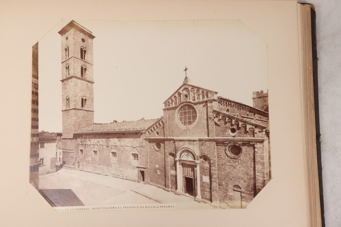 Lot 071 - Antique Photo Album With Approximately 100 Souvenir Photographs Of Landmarks In Italy, Including Churches And Cathedrals, Venice Canals, Ancient Ruins, Pompeii, Architecture, Doorways, Art And Statues