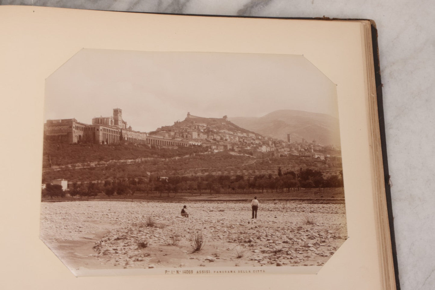 Lot 071 - Antique Photo Album With Approximately 100 Souvenir Photographs Of Landmarks In Italy, Including Churches And Cathedrals, Venice Canals, Ancient Ruins, Pompeii, Architecture, Doorways, Art And Statues