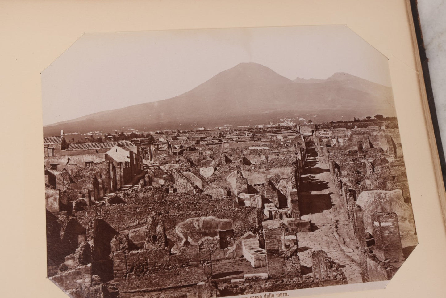 Lot 071 - Antique Photo Album With Approximately 100 Souvenir Photographs Of Landmarks In Italy, Including Churches And Cathedrals, Venice Canals, Ancient Ruins, Pompeii, Architecture, Doorways, Art And Statues