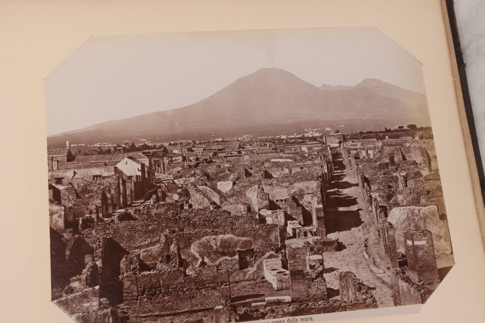 Lot 071 - Antique Photo Album With Approximately 100 Souvenir Photographs Of Landmarks In Italy, Including Churches And Cathedrals, Venice Canals, Ancient Ruins, Pompeii, Architecture, Doorways, Art And Statues