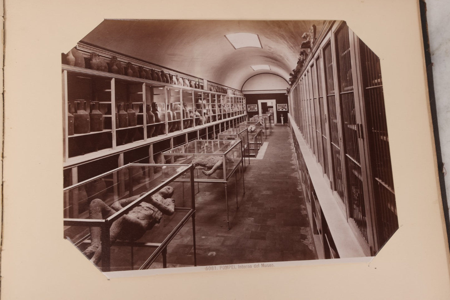 Lot 071 - Antique Photo Album With Approximately 100 Souvenir Photographs Of Landmarks In Italy, Including Churches And Cathedrals, Venice Canals, Ancient Ruins, Pompeii, Architecture, Doorways, Art And Statues