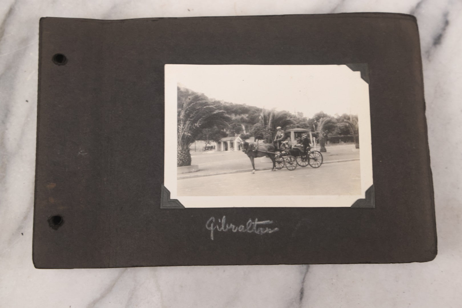 Lot 072 - Vintage Snapshot Photo Album Containing 85+ Photographs, Mostly Of Travel In Italy, Including Pompeii, Rome, Gelati Vendors, The Colosseum, Venice, As Well As Photographs Of The Netherlands, Edinburgh, And More, Note All Page Loose