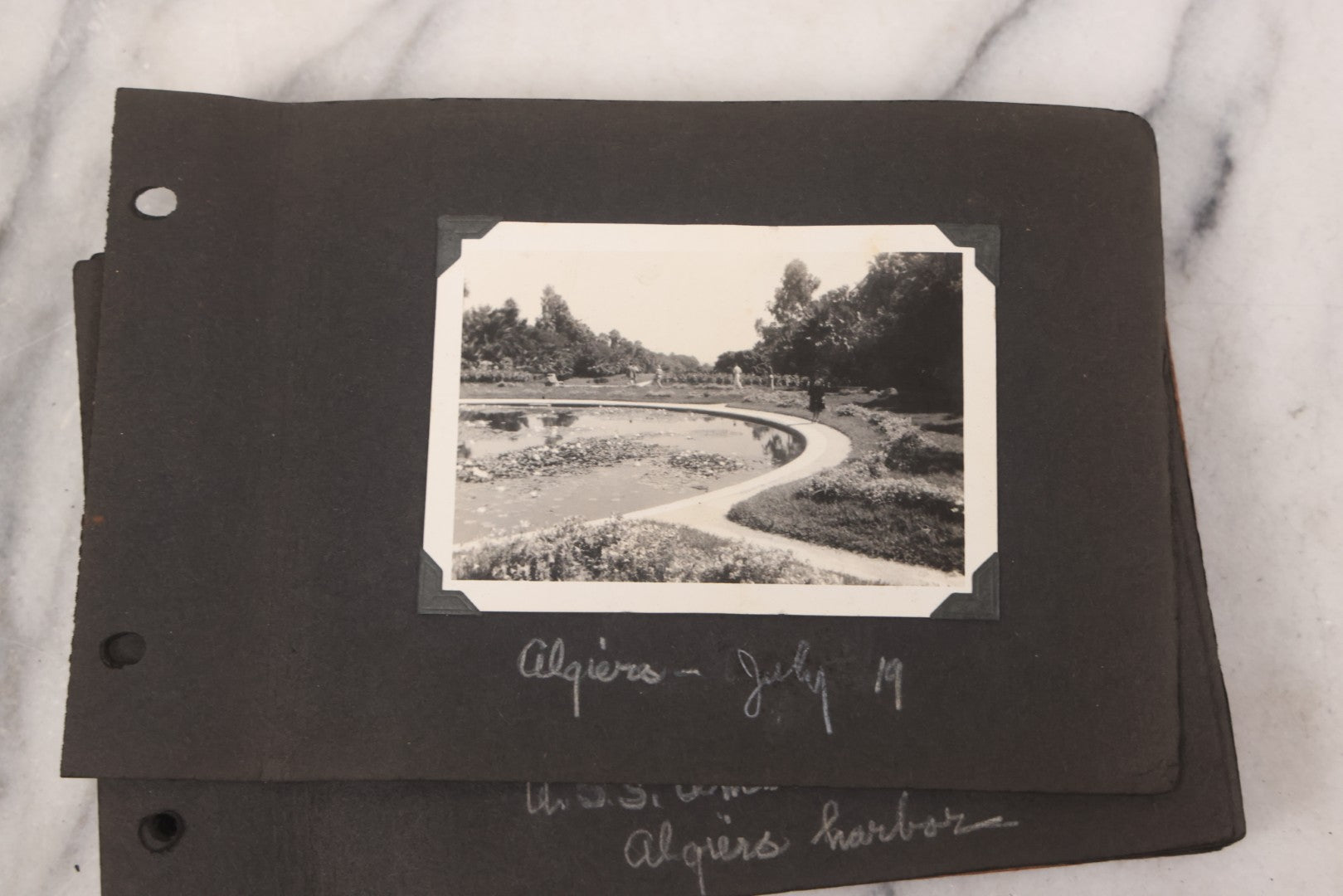 Lot 072 - Vintage Snapshot Photo Album Containing 85+ Photographs, Mostly Of Travel In Italy, Including Pompeii, Rome, Gelati Vendors, The Colosseum, Venice, As Well As Photographs Of The Netherlands, Edinburgh, And More, Note All Page Loose