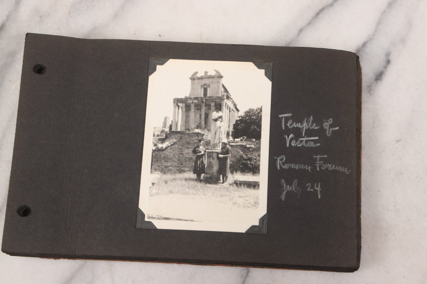 Lot 072 - Vintage Snapshot Photo Album Containing 85+ Photographs, Mostly Of Travel In Italy, Including Pompeii, Rome, Gelati Vendors, The Colosseum, Venice, As Well As Photographs Of The Netherlands, Edinburgh, And More, Note All Page Loose