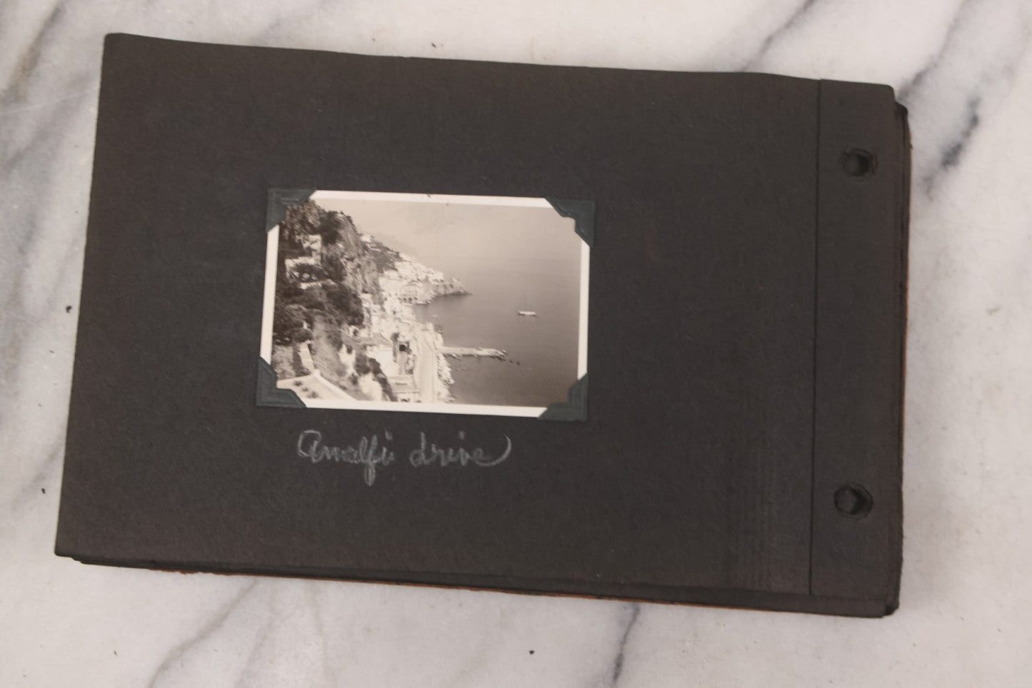 Lot 072 - Vintage Snapshot Photo Album Containing 85+ Photographs, Mostly Of Travel In Italy, Including Pompeii, Rome, Gelati Vendors, The Colosseum, Venice, As Well As Photographs Of The Netherlands, Edinburgh, And More, Note All Page Loose