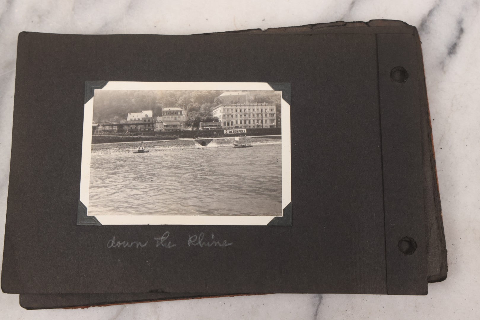 Lot 072 - Vintage Snapshot Photo Album Containing 85+ Photographs, Mostly Of Travel In Italy, Including Pompeii, Rome, Gelati Vendors, The Colosseum, Venice, As Well As Photographs Of The Netherlands, Edinburgh, And More, Note All Page Loose