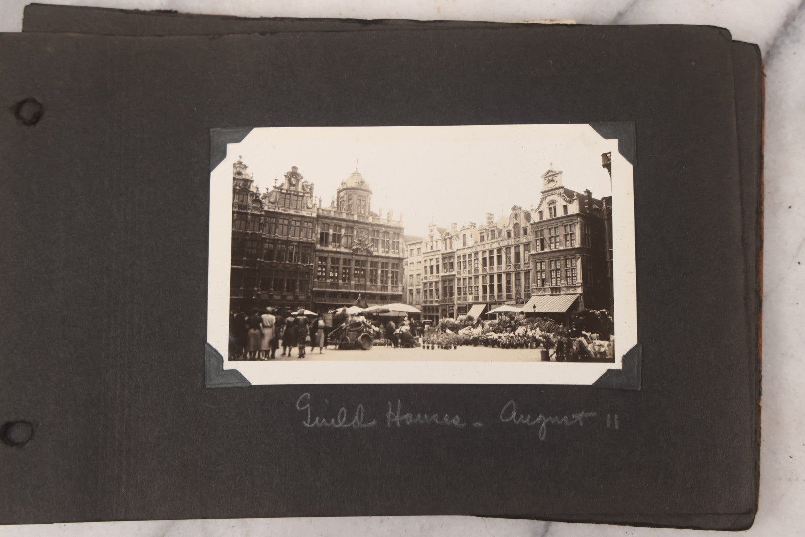 Lot 072 - Vintage Snapshot Photo Album Containing 85+ Photographs, Mostly Of Travel In Italy, Including Pompeii, Rome, Gelati Vendors, The Colosseum, Venice, As Well As Photographs Of The Netherlands, Edinburgh, And More, Note All Page Loose