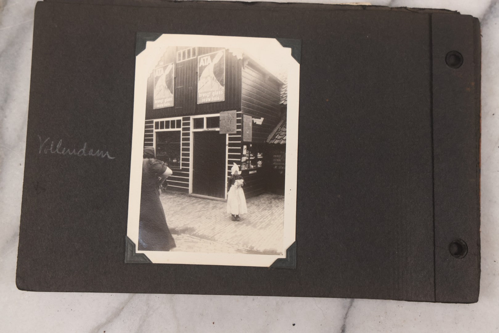 Lot 072 - Vintage Snapshot Photo Album Containing 85+ Photographs, Mostly Of Travel In Italy, Including Pompeii, Rome, Gelati Vendors, The Colosseum, Venice, As Well As Photographs Of The Netherlands, Edinburgh, And More, Note All Page Loose