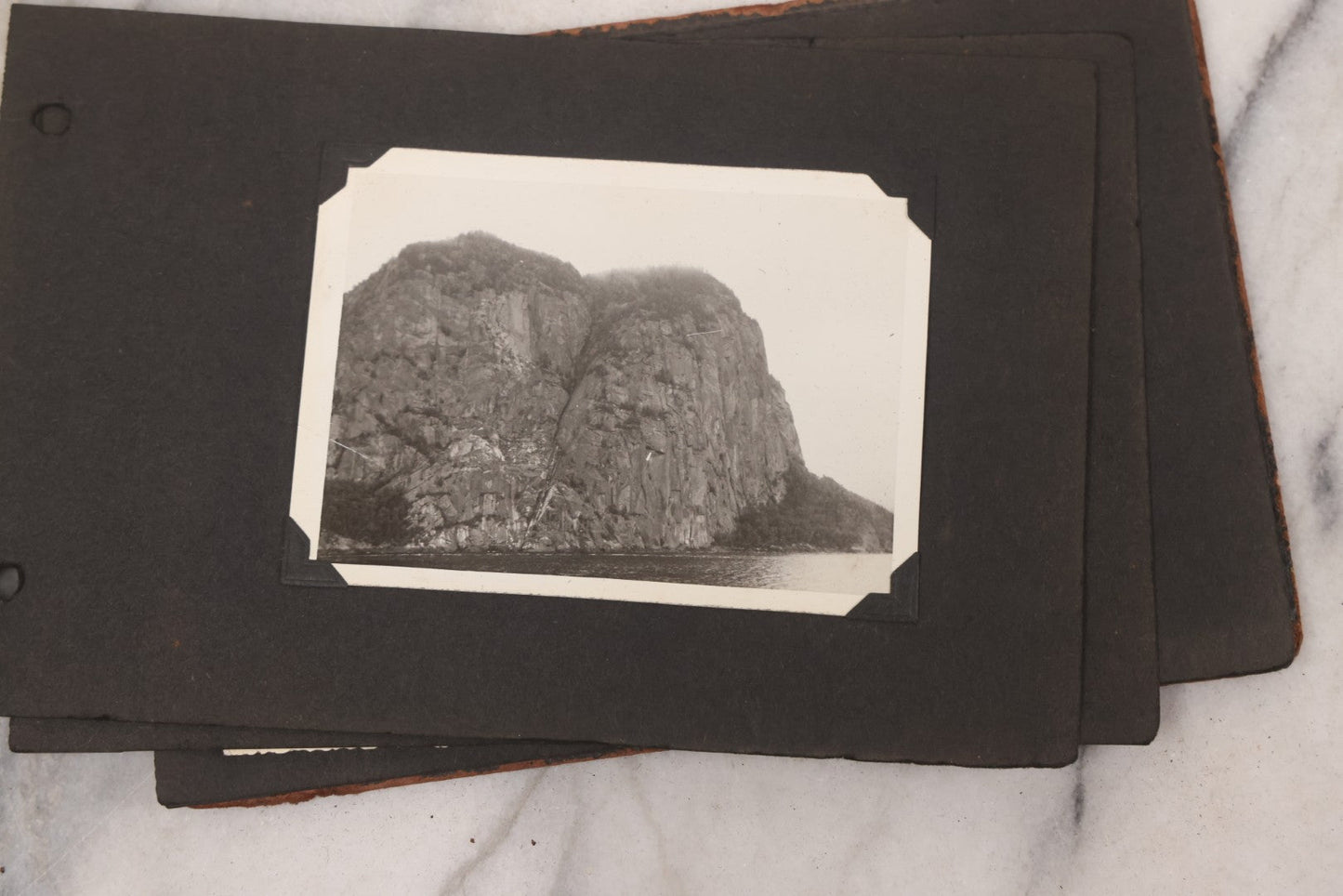 Lot 072 - Vintage Snapshot Photo Album Containing 85+ Photographs, Mostly Of Travel In Italy, Including Pompeii, Rome, Gelati Vendors, The Colosseum, Venice, As Well As Photographs Of The Netherlands, Edinburgh, And More, Note All Page Loose