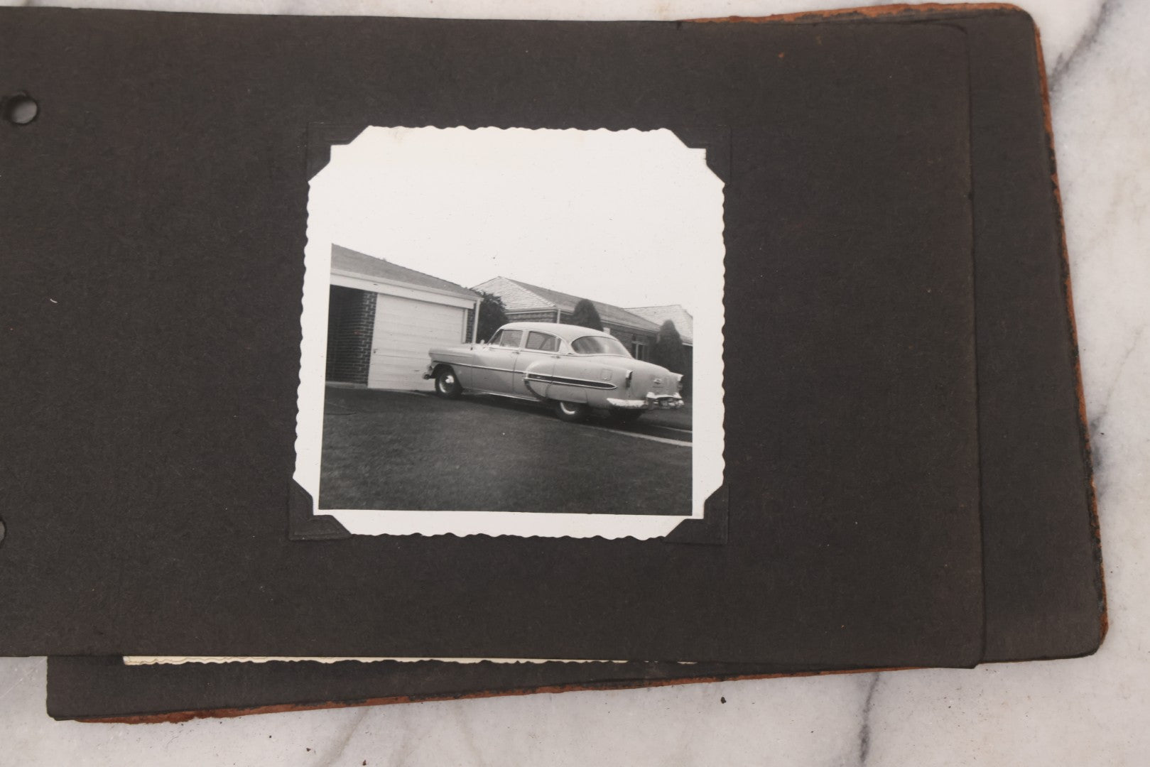 Lot 072 - Vintage Snapshot Photo Album Containing 85+ Photographs, Mostly Of Travel In Italy, Including Pompeii, Rome, Gelati Vendors, The Colosseum, Venice, As Well As Photographs Of The Netherlands, Edinburgh, And More, Note All Page Loose