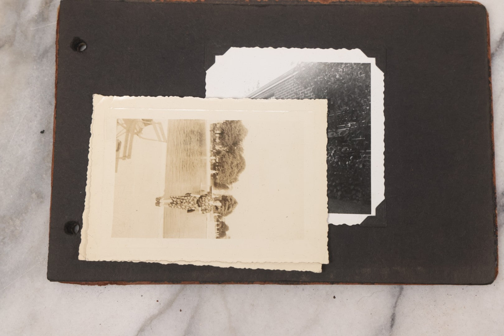 Lot 072 - Vintage Snapshot Photo Album Containing 85+ Photographs, Mostly Of Travel In Italy, Including Pompeii, Rome, Gelati Vendors, The Colosseum, Venice, As Well As Photographs Of The Netherlands, Edinburgh, And More, Note All Page Loose