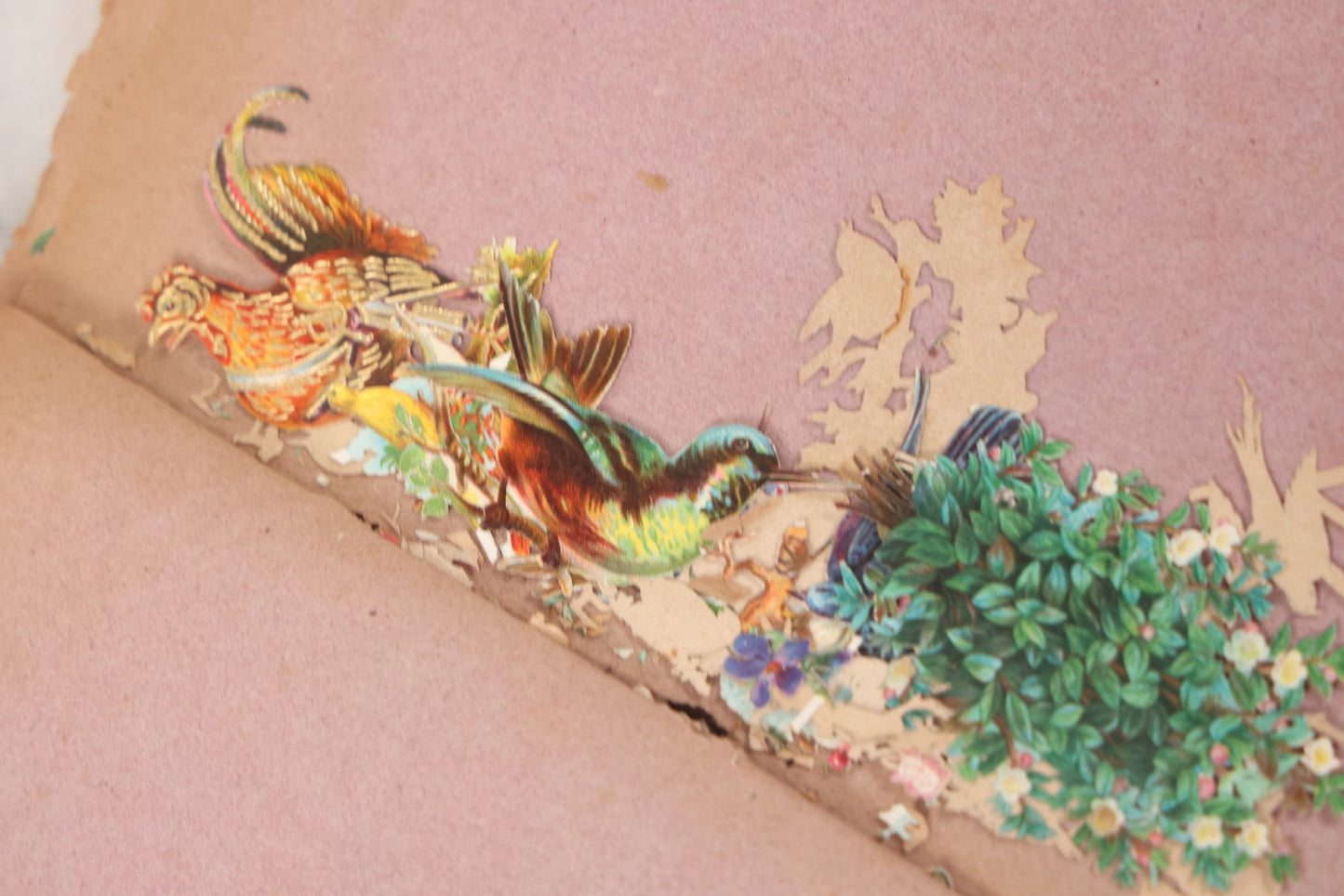 Lot 075 - Antique Die Cut Scrap Collection In Delicate Scrapbook, Containing Dozens Of Pieces, Mostly Made In Germany, Including People, Animals, Flowers, And Other Subjects, Not Glued To Book