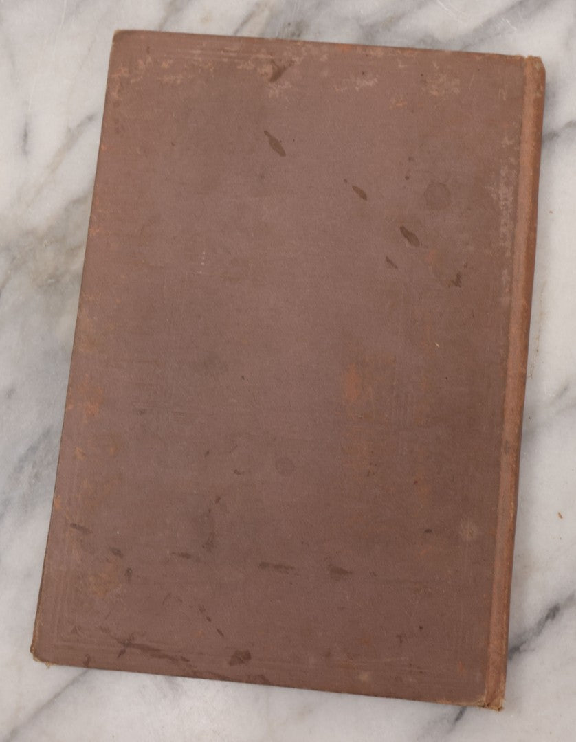 Lot 076 - Antique Victorian Scrapbook Album Containing Book And Newspaper Clippings, Die Cuts, Including Materials Related To Barnum Sideshow Performers Gen. Tom Thumb, Lavinia And Minnie Warren, Count And Countess Magri, Many Pieces Related To Vermont