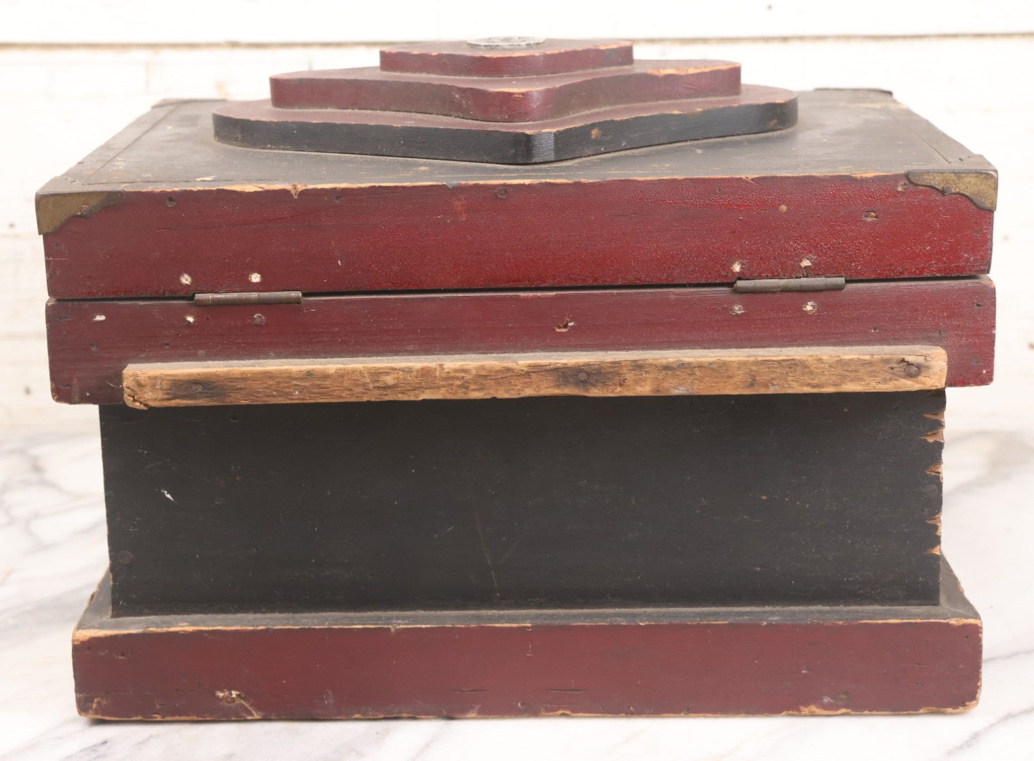 Lot 008 - Antique Folk Art Wooden Child's Tool Box With Original Red And Black Paint, Wood Cut Details, Badge Adornment, Lift Out Tray, And Applied World War One Soldier Decal On Interior