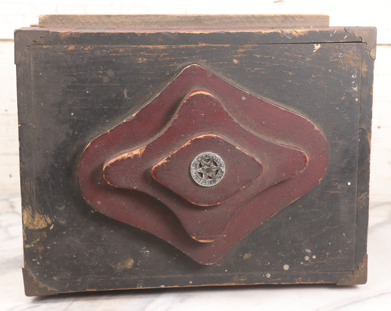Lot 008 - Antique Folk Art Wooden Child's Tool Box With Original Red And Black Paint, Wood Cut Details, Badge Adornment, Lift Out Tray, And Applied World War One Soldier Decal On Interior
