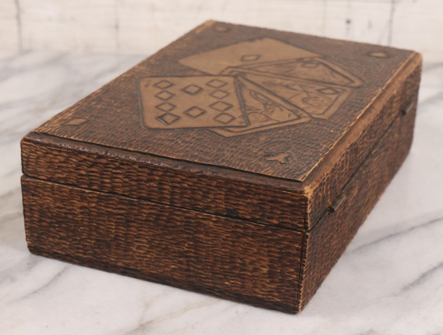 Lot 029 - Antique Folk Art Pyrography Wood Burned Playing Cards Box With Royal Straight Flush Design Burned On Cover, Divided Interior, Metal Latch