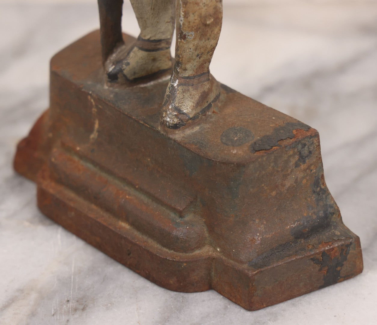 Lot 030 - Antique Cast Iron Knight Crusader Knights Templar Medieval Style Door Stop With Original Paint, 9-1/2" Height