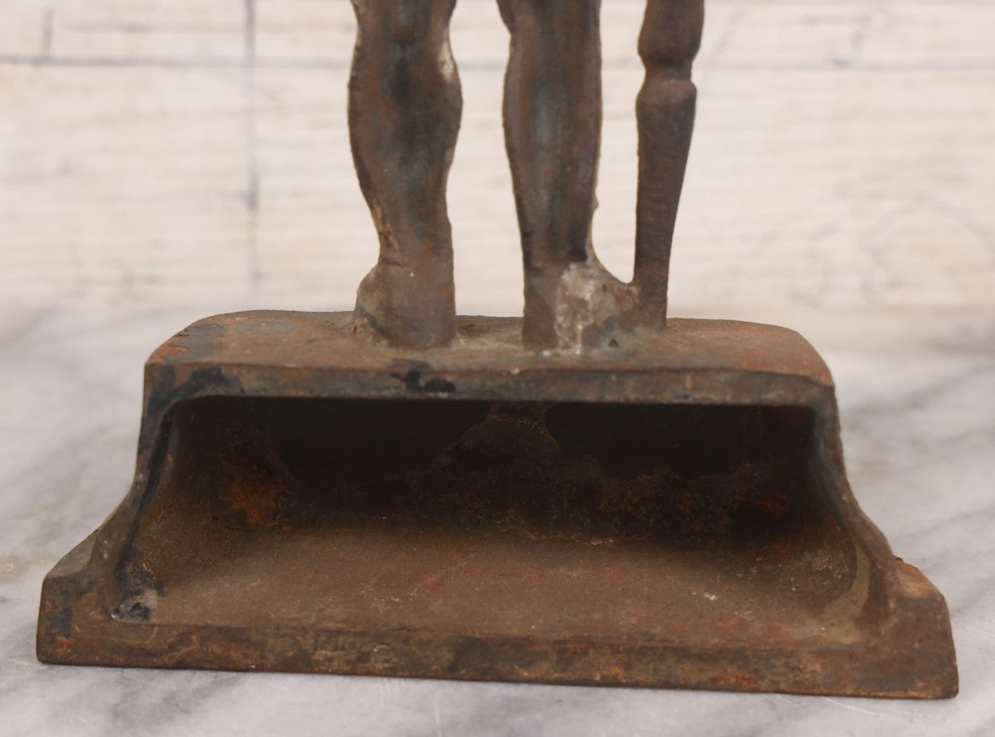 Lot 030 - Antique Cast Iron Knight Crusader Knights Templar Medieval Style Door Stop With Original Paint, 9-1/2" Height