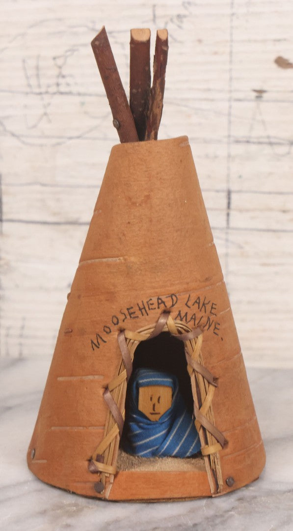 Lot 043 - Vintage Folk Art Souvenir Of Moosehead Lake, Maine, With Native American In Teepee, Made From Wood And Bark, New England Collectible