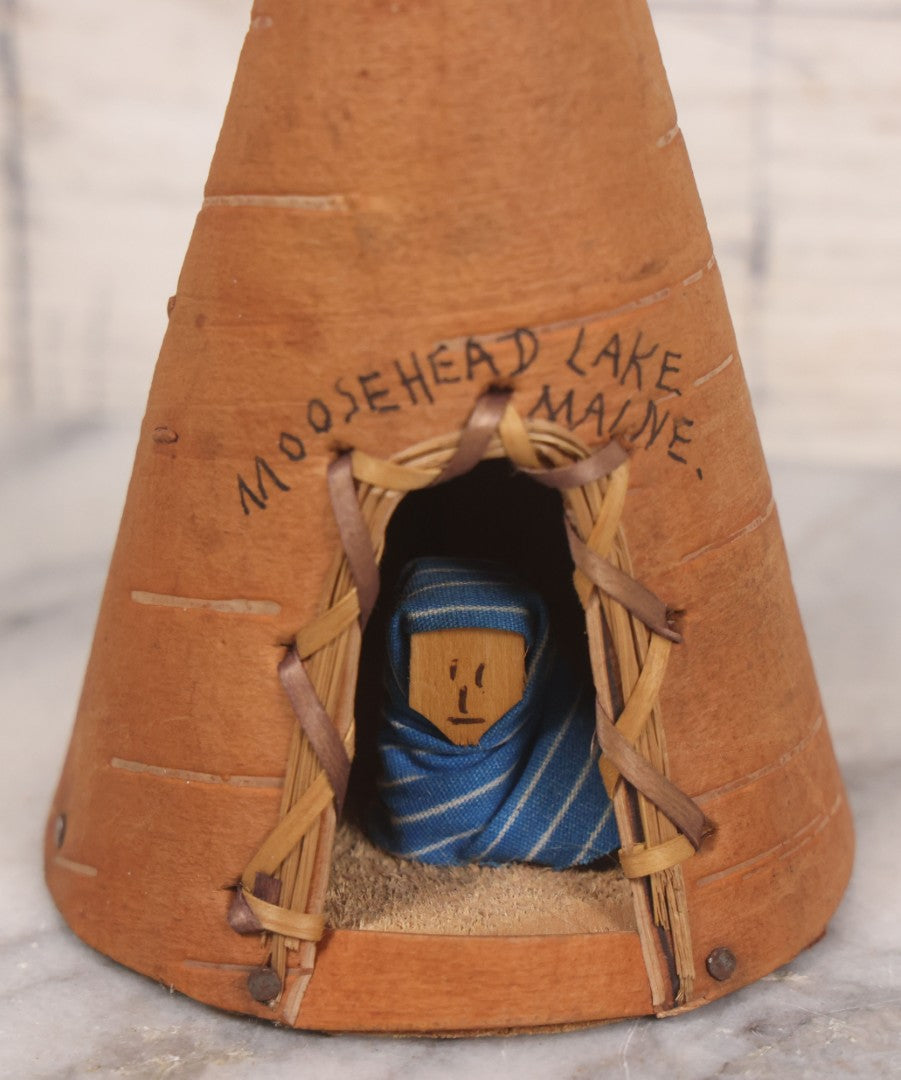 Lot 043 - Vintage Folk Art Souvenir Of Moosehead Lake, Maine, With Native American In Teepee, Made From Wood And Bark, New England Collectible