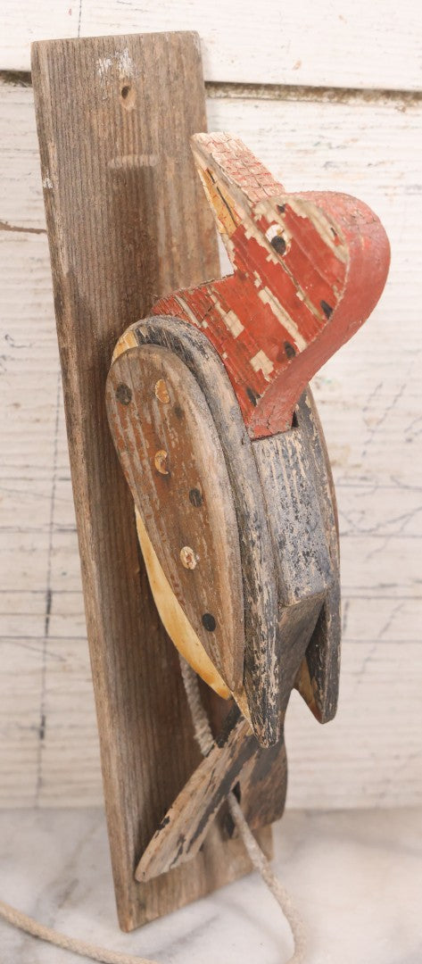 Lot 045 - Vintage Folk Art Wood Cut Woodpecker Bird Pull String Door Knocker