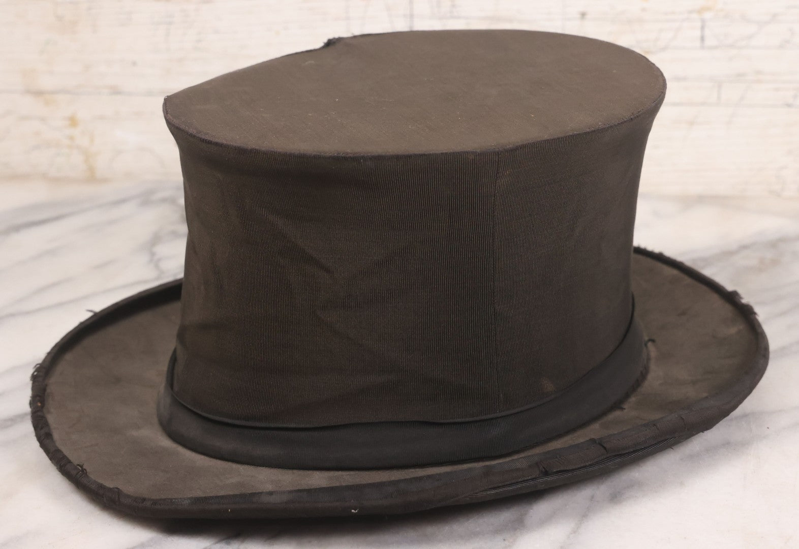 Lot 048 - Antique Collapsible Pop-Up Stove Pipe Top Hat, Unknown Maker, Sold By Town & Tweed Shop, Lynn, Massachusetts, Size 7-3/8, Circa Early 20th Century