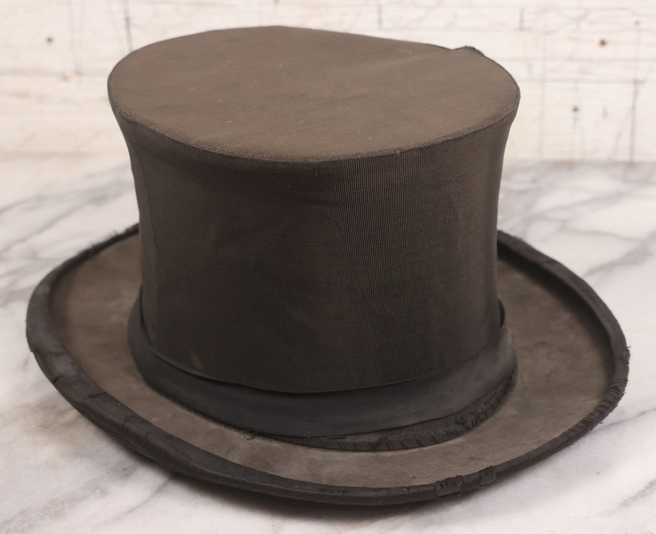Lot 048 - Antique Collapsible Pop-Up Stove Pipe Top Hat, Unknown Maker, Sold By Town & Tweed Shop, Lynn, Massachusetts, Size 7-3/8, Circa Early 20th Century