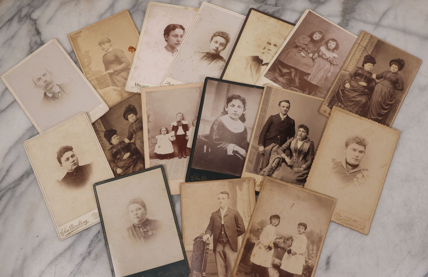 Lot 072 - Grouping Of 16 Antique Cabinet Card Photographs Of Women, Men, And Children, Including Sibling Pairs