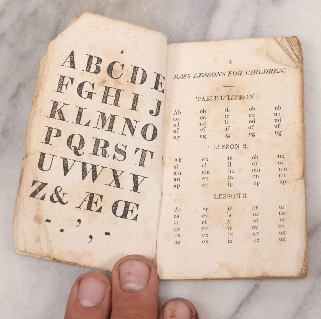 Lot 084 - Antique Children's Religious Primer Booklet, "The New England Primer" Published By S.H. Colesworthy, 1839, With Hand Colored Engravings Including John Rodgers Martyrdom