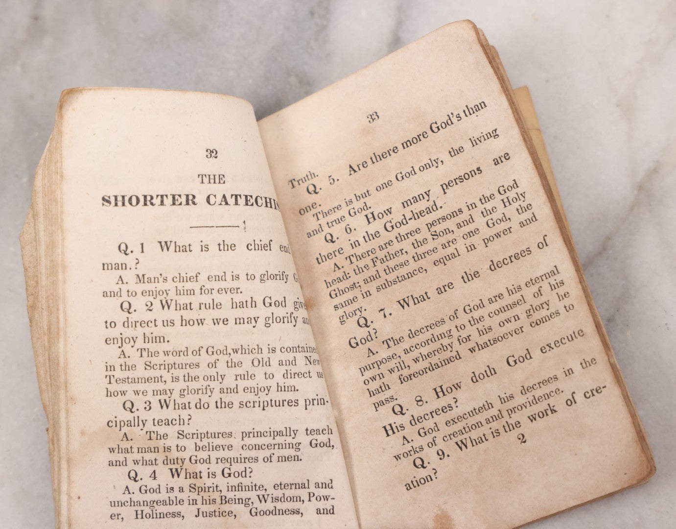 Lot 084 - Antique Children's Religious Primer Booklet, "The New England Primer" Published By S.H. Colesworthy, 1839, With Hand Colored Engravings Including John Rodgers Martyrdom