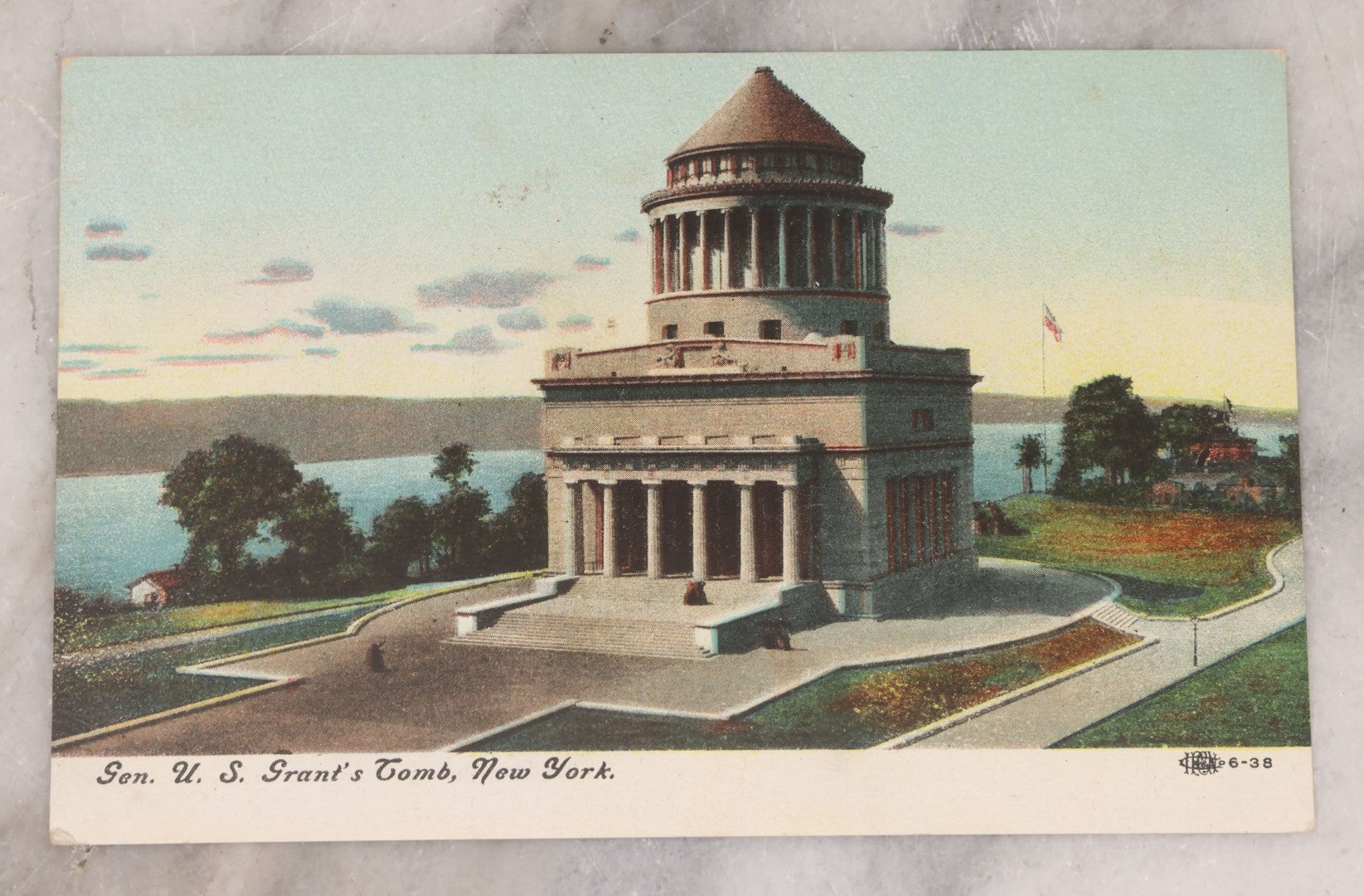 Lot 107 - Grouping Of Five Antique New York Postcards, Including Glitter Postcard, St. Paul's Church, Flatiron Building