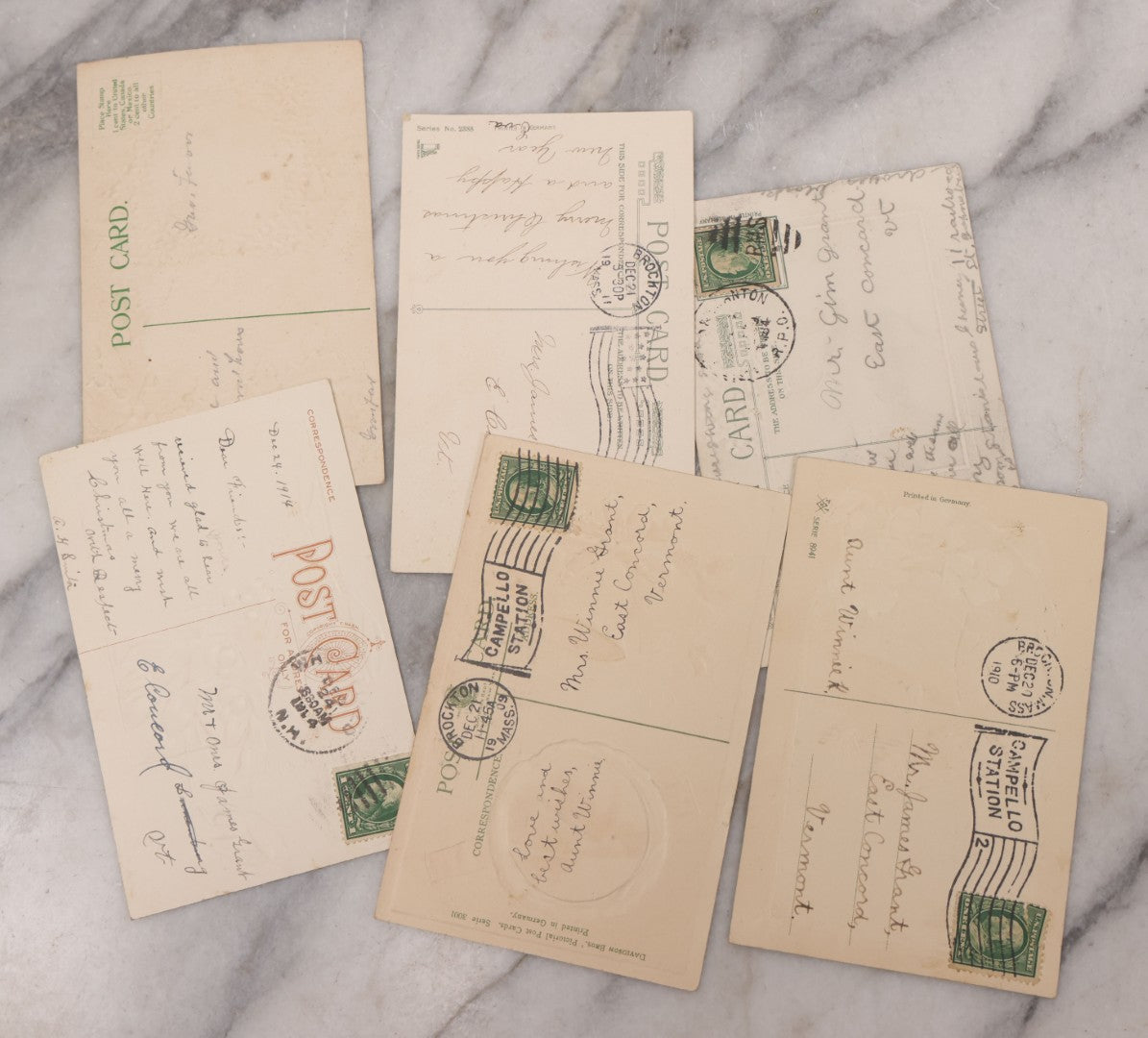 Lot 110 - Grouping Of 19 Antique Christmas Postcards, Most Embossed, With Winter Scenes, Poems, And Plenty Of Mistletoe