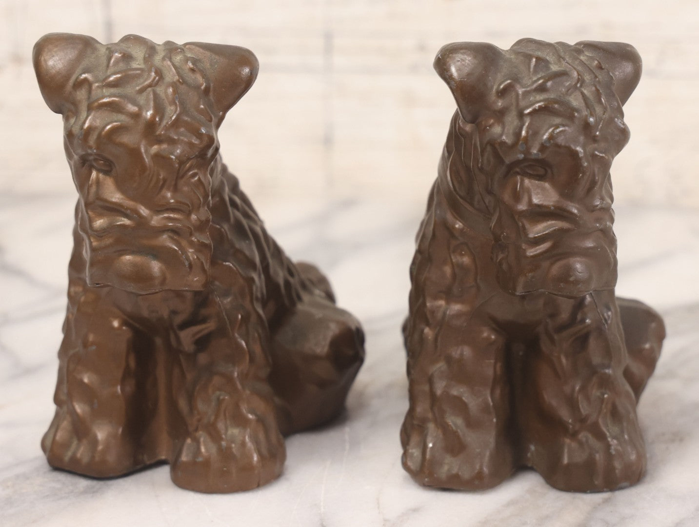 Lot 020 - Pair Of Vintage Cast Metal Scottie Dog Bookends, Hollow Casting With Applied Patina Coating