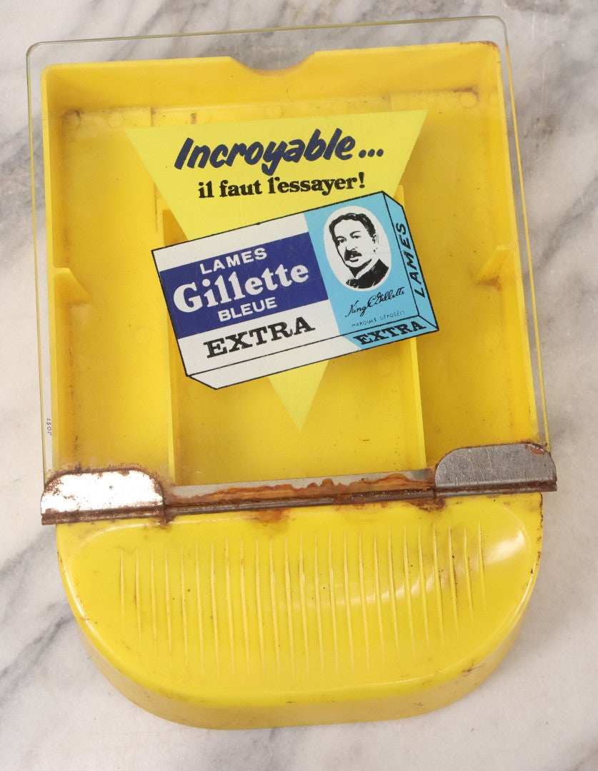 Lot 036 - Vintage Men's Shaving Lot Including French Gillette Lames Bleue Extra Advertising Ramasse-Monnaie (Change Tray) With Hinged Lid, Mid-20th Century, And Wm. Enders Single Edge Safety Razor In Case With Blades