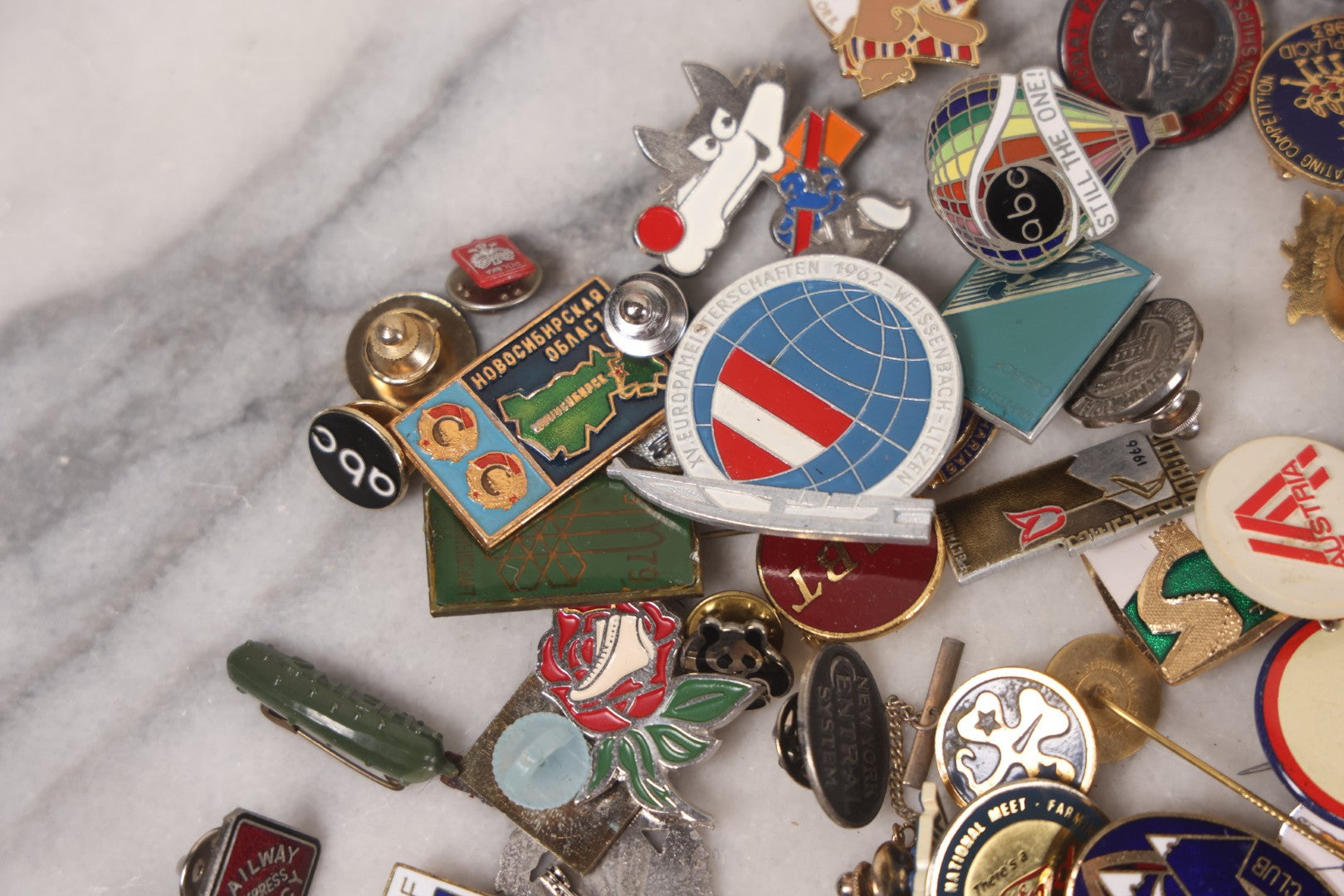 Lot 037 - Grouping Of 85+ Vintage And Modern Pins Including Winter Sports, Skiing, Figure Skating, Racing, Golf, Aviation, And Broadcasting, With Examples From A.B.C., N.B.C., And Several In Sterling Silver