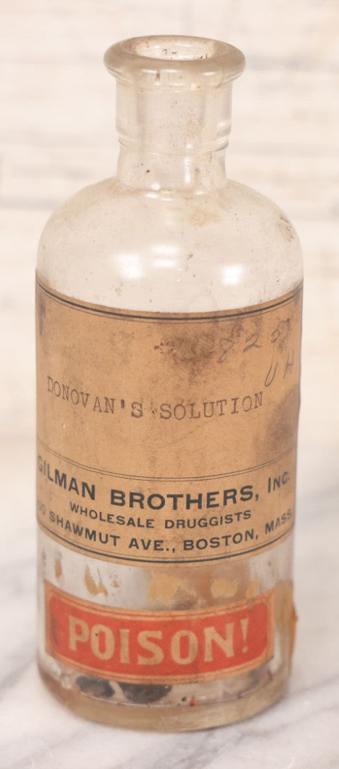 Lot 072 - Grouping Of Six Antique Bottles Including Donovan's Solution From Gilman Brother Inc., Boston, Mercury Chalk From James E. Signorelli, Everett, Massachusetts, Calabar Bean Extract From John Wyeth & Brother, Philadelphia, And Others